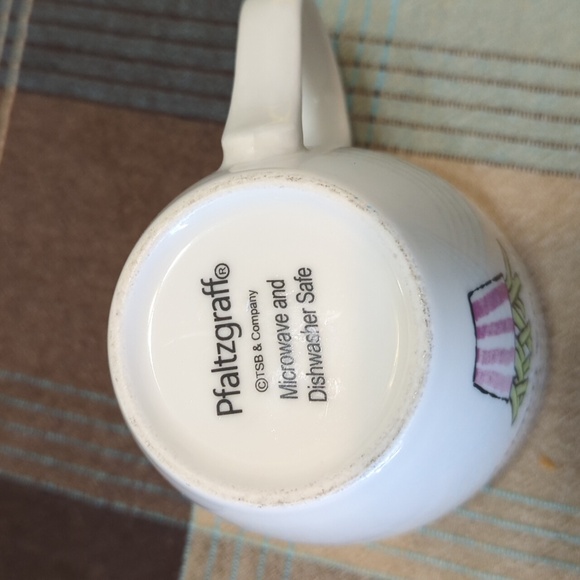 Pfaltzgraff Mug - Picture 4 of 7